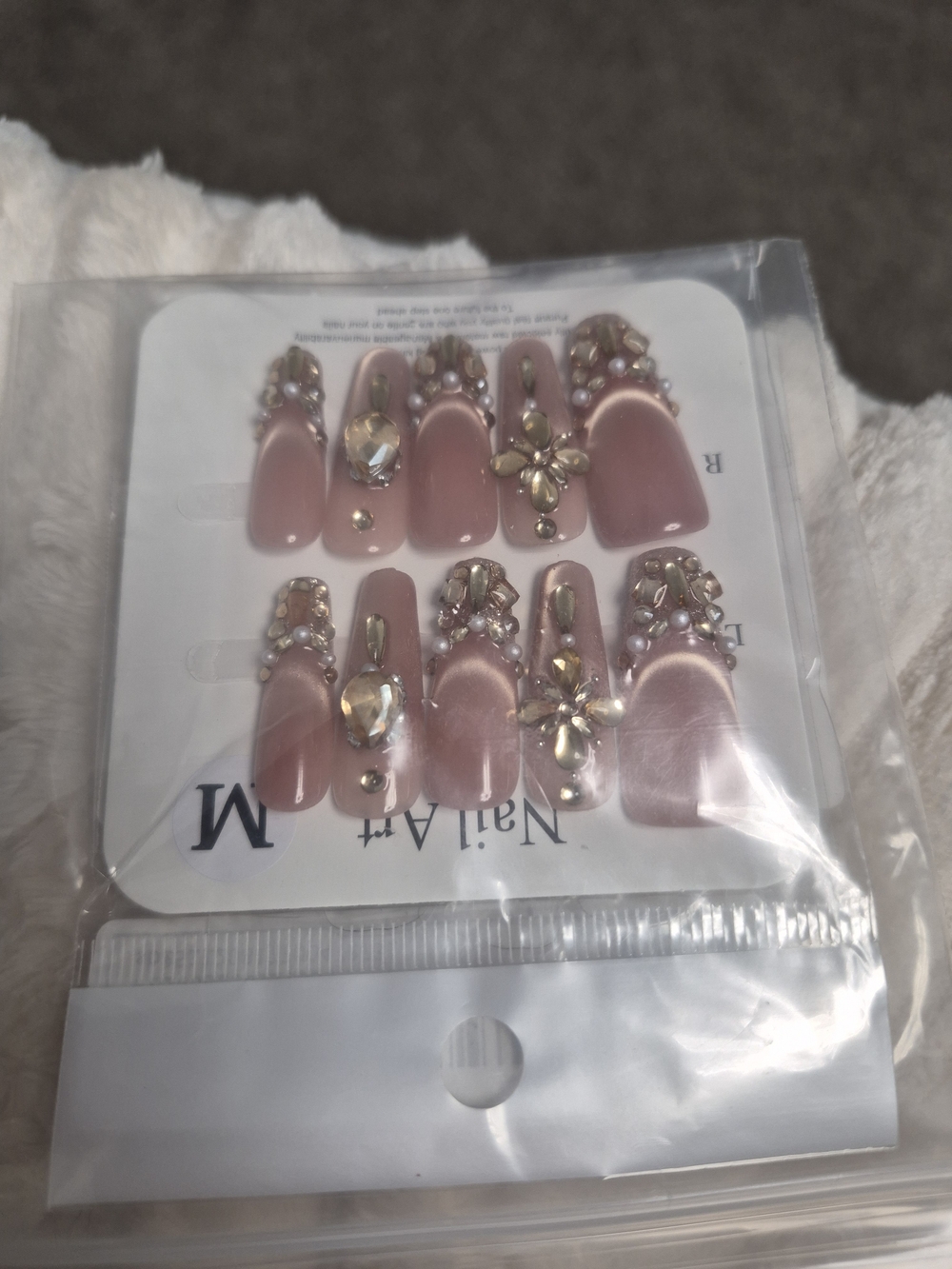 Luxury Handmade Nude Pink Velvet Cat-Eye Press-On Nails